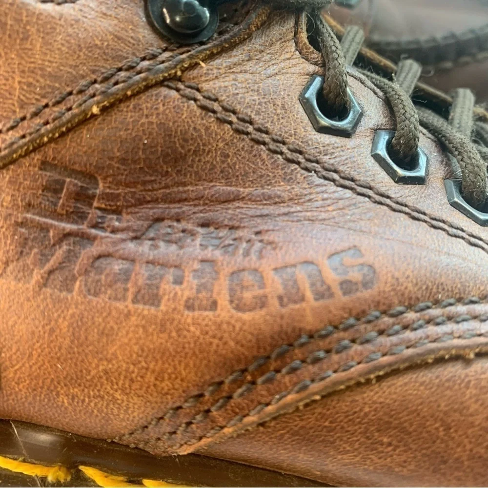 Dr. Martens Vintage 90’s Made In England Air Wair Chunky Shoes